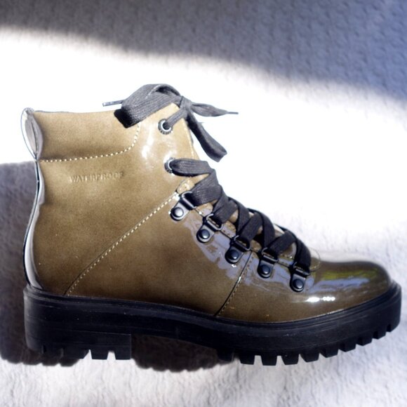 Cougar Nash Waterproof Patent Boots New! - Picture 3 of 14